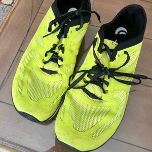 Lime green topo sneakers men’s 9.5